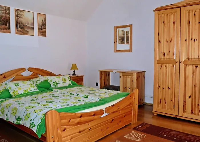 Διαμέρισμα Stimmungsvolle Mit Grossem Garten By Interhome