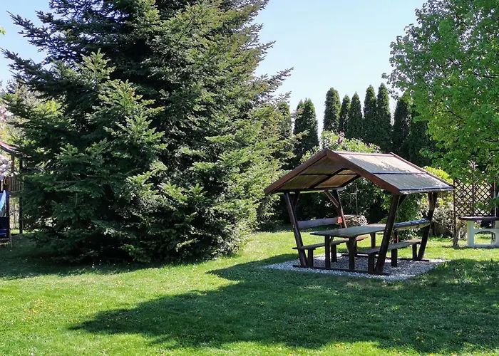 Stimmungsvolle Mit Grossem Garten By Interhome Διαμέρισμα Zalakaros